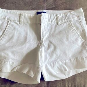 American Eagle Midi stretch shorts white, size 4